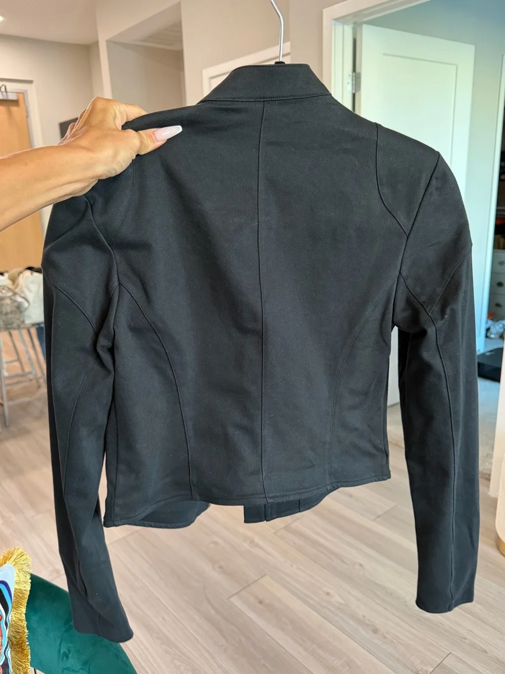 ALO Yoga Black Cropped Full Throttle Moto Jacket Size XS NWOT